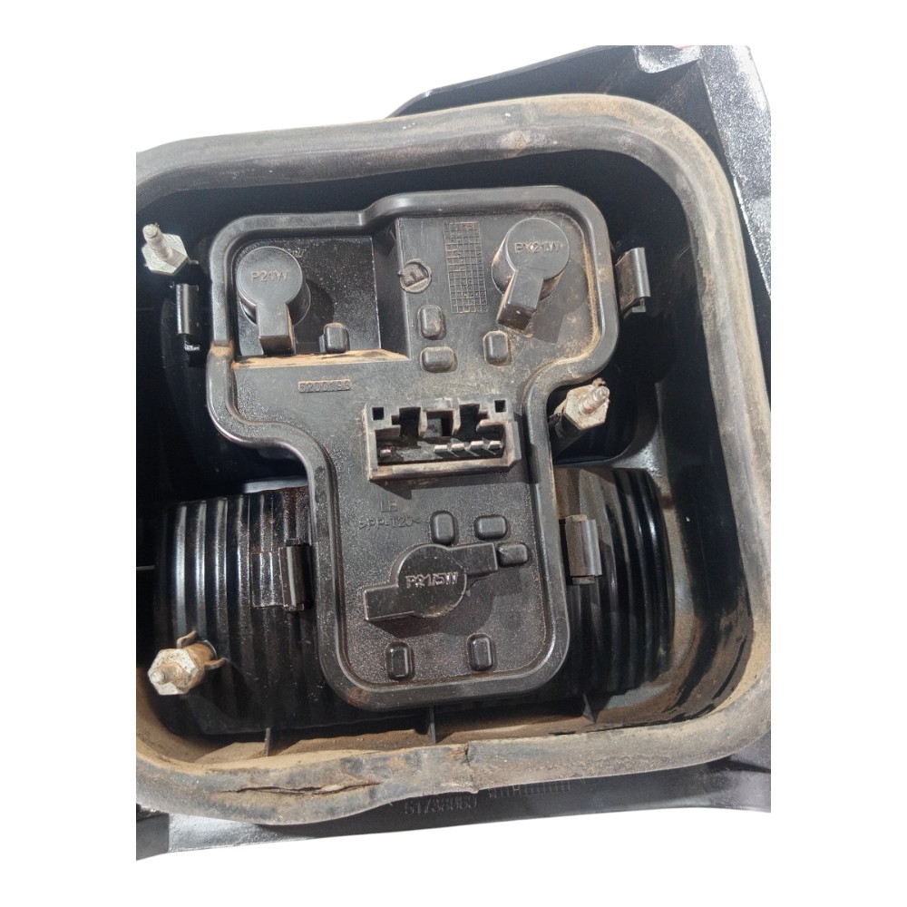 Lanterna Traseira Esquerda Fiat Uno 1994 A 2010 7