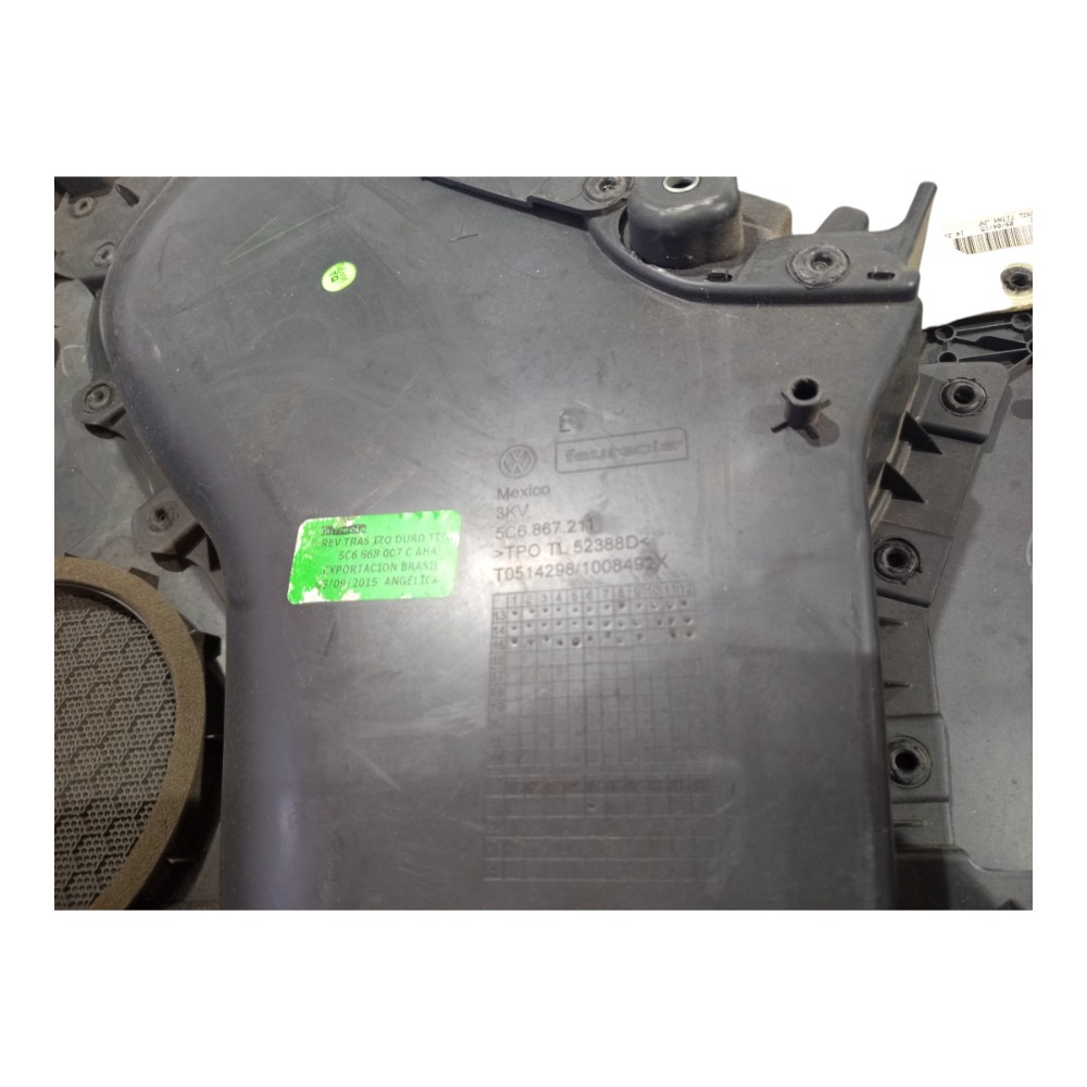 Forro Porto Traseiro Esq Volkswagen Jetta 2011 2012 A 2017 6