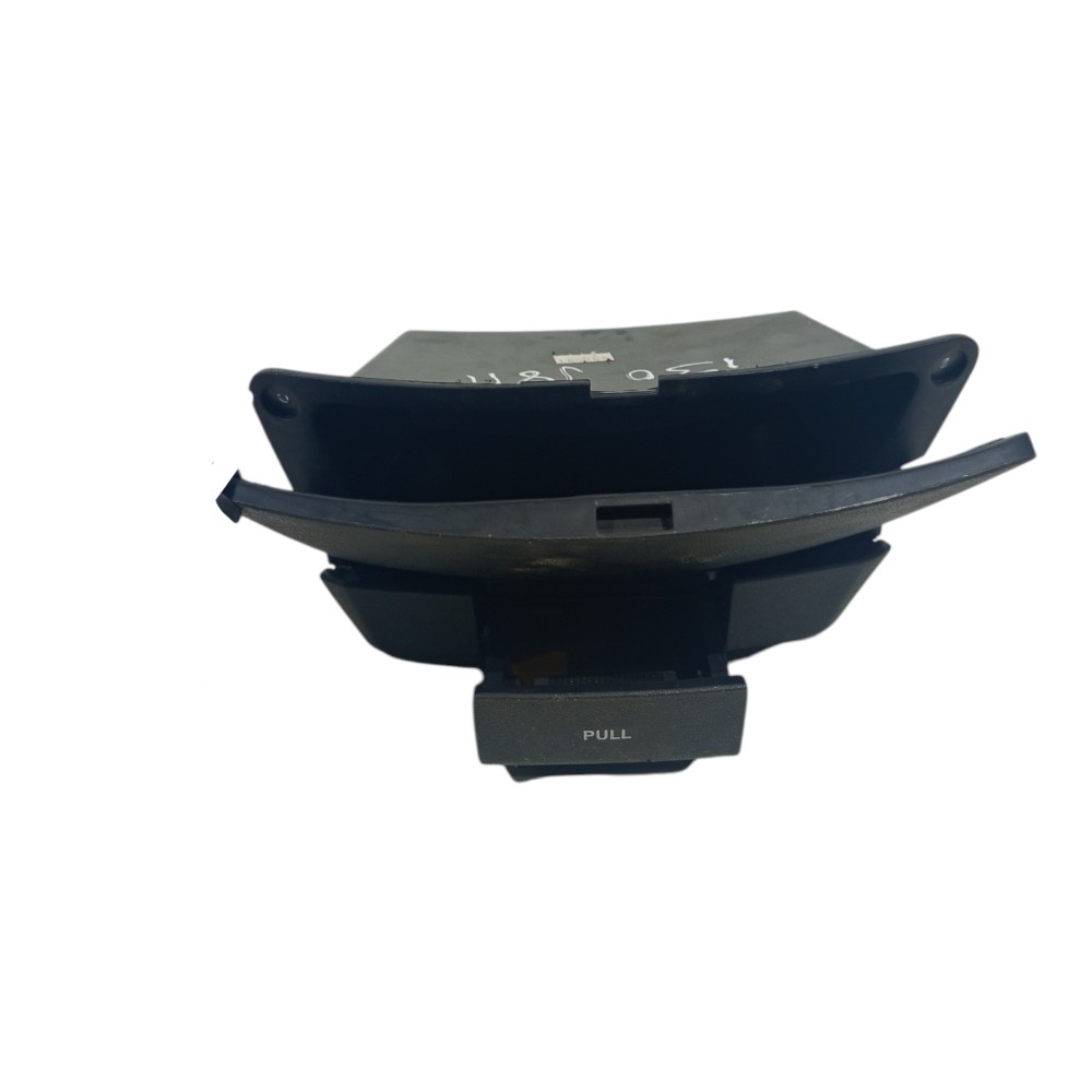 Painel Porta Objeto Cinzeiro Hyundai I30 Ano 2011 847802l000 2