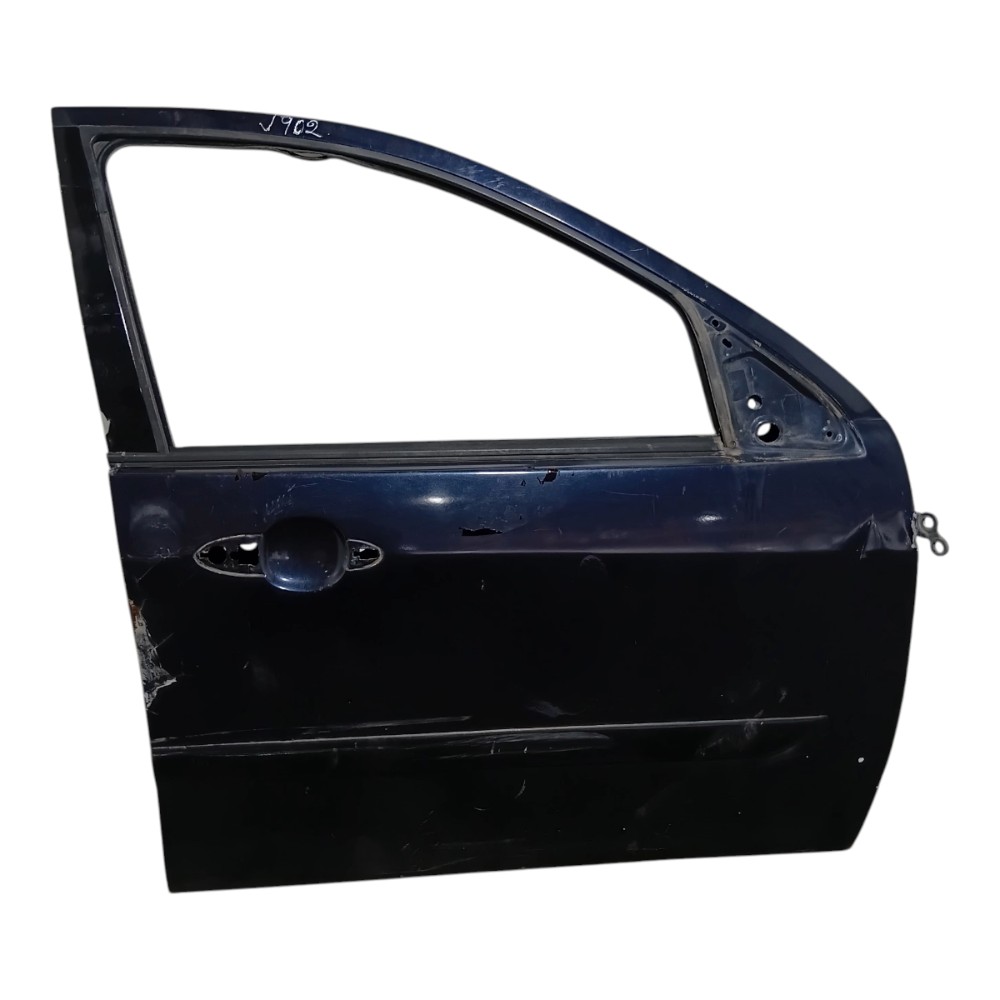 Porta Dianteira Direita Ford Focus Sedan 2001 A 2007 Detalhe Dianteira Direito 1