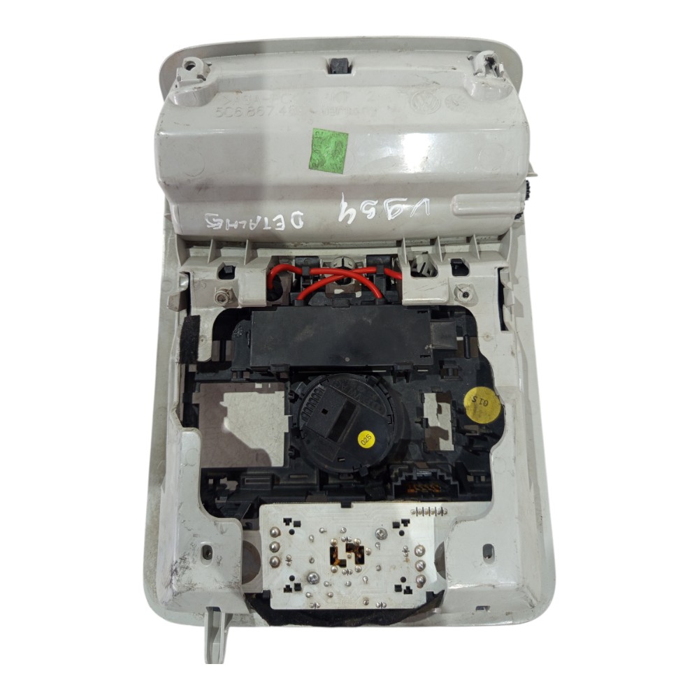 Luz Cortesia Interna Teto Porta Óculos Vw Jetta 2011 A 2014 4