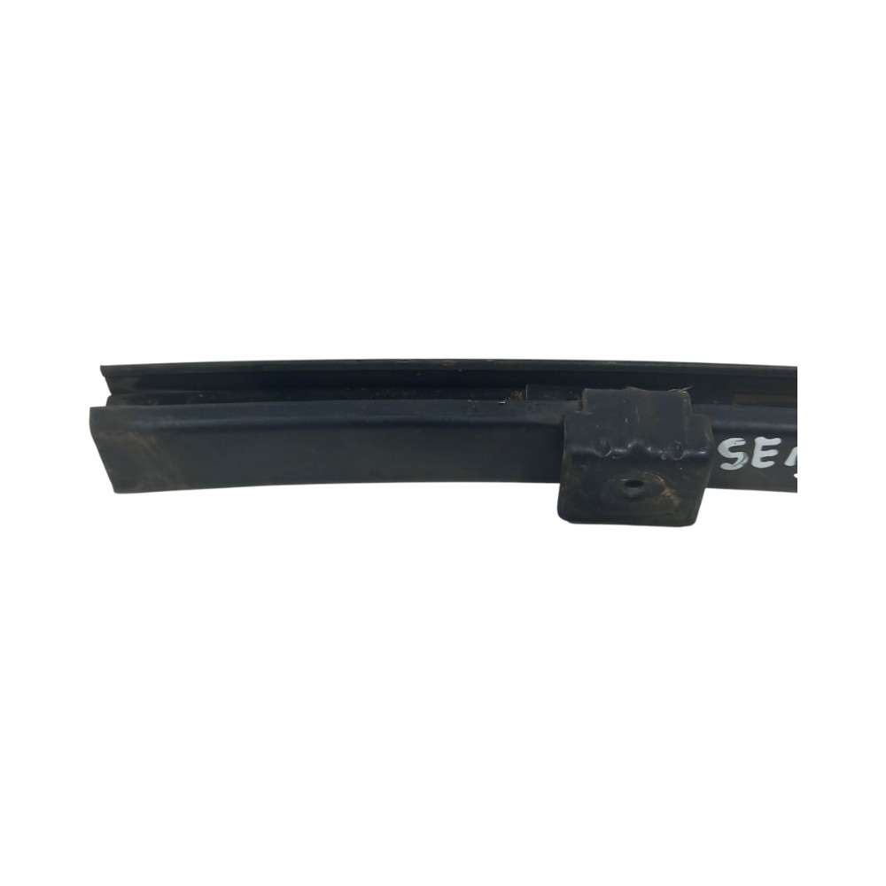 Guia Canaleta Vidro Tras Esquerdo Nissan Sentra 2007 A 2013 Preto 5