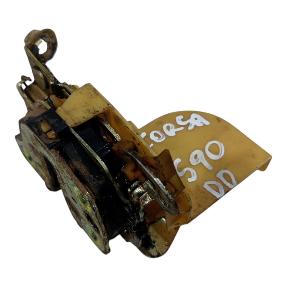 Fechadura Dianteira Direita Gm Chevrolet Corsa 1996 A 2002 2