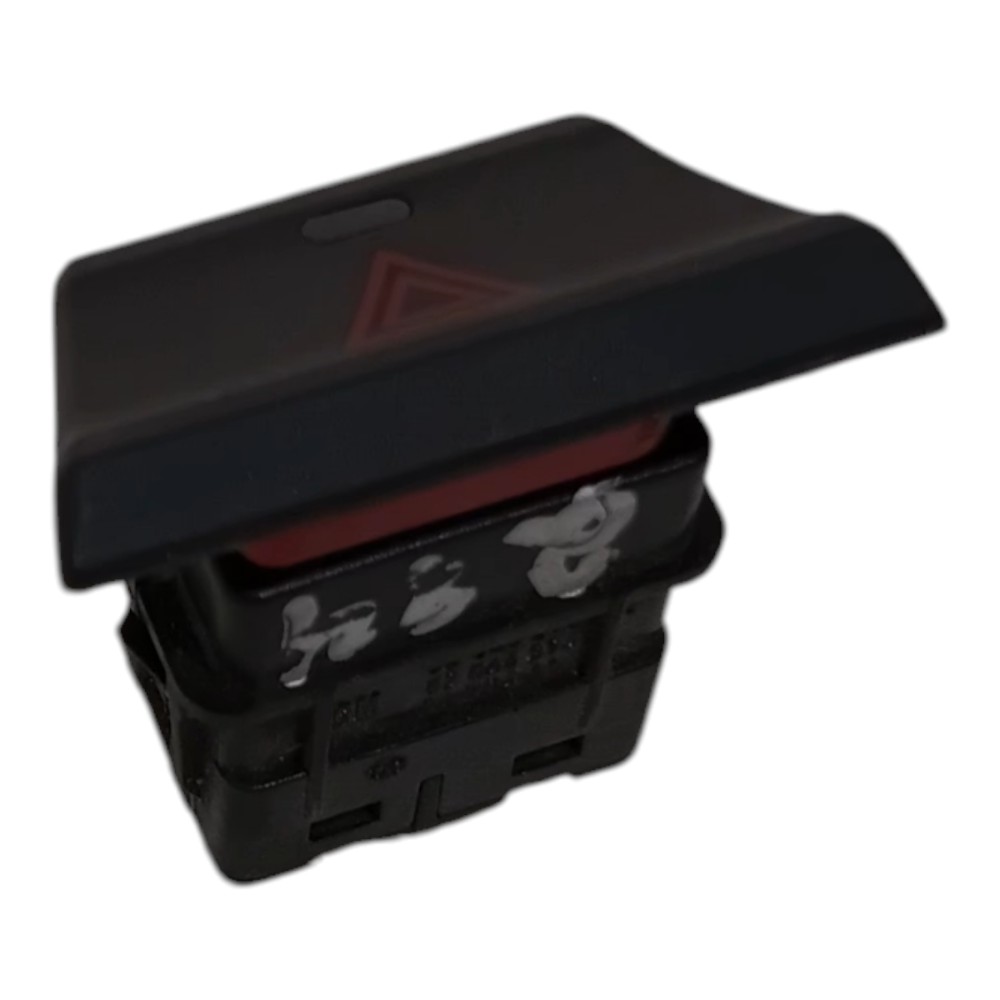 Botão Interruptor Pisca Alerta Gm Onix Prisma 2013 A 2019 2