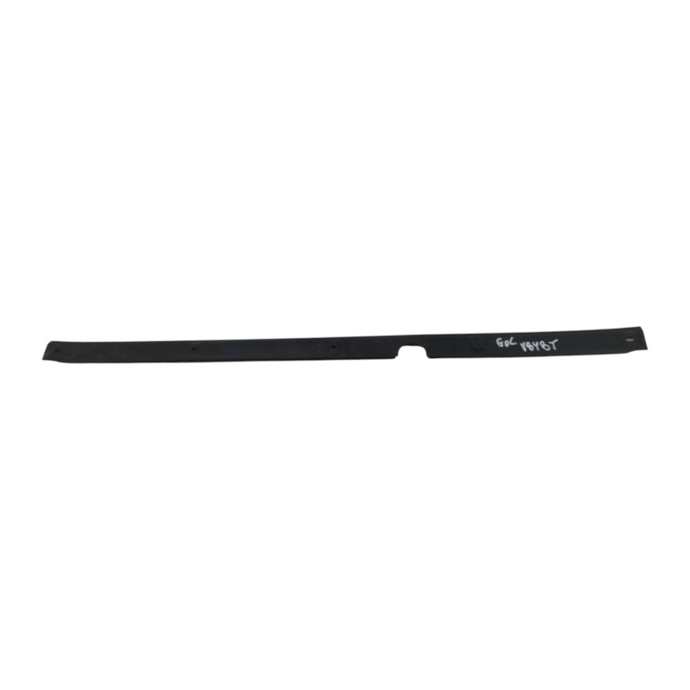 Guia Superior Parachoque Traseiro Volkswagen Gol 1999 A 2005 4