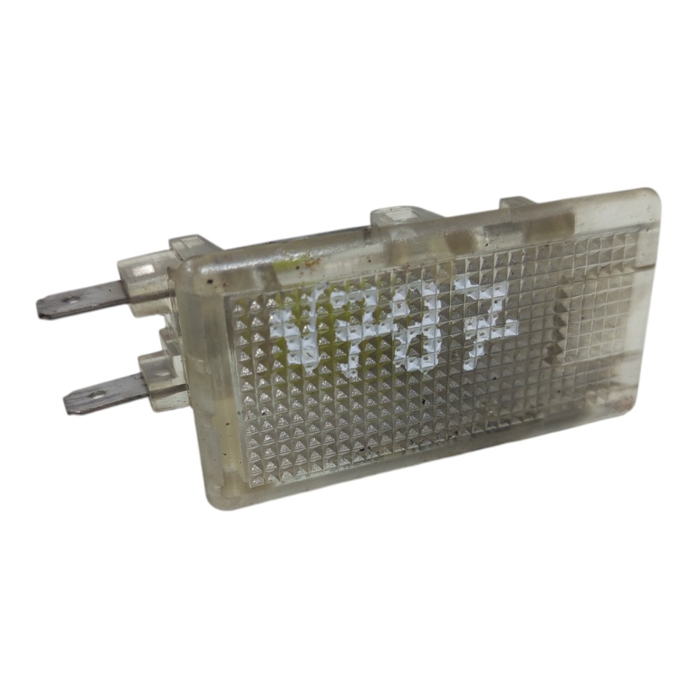 Lanterna Porta Luvas Chevrolet Vectra 1997 1998 1999 A 2005 2