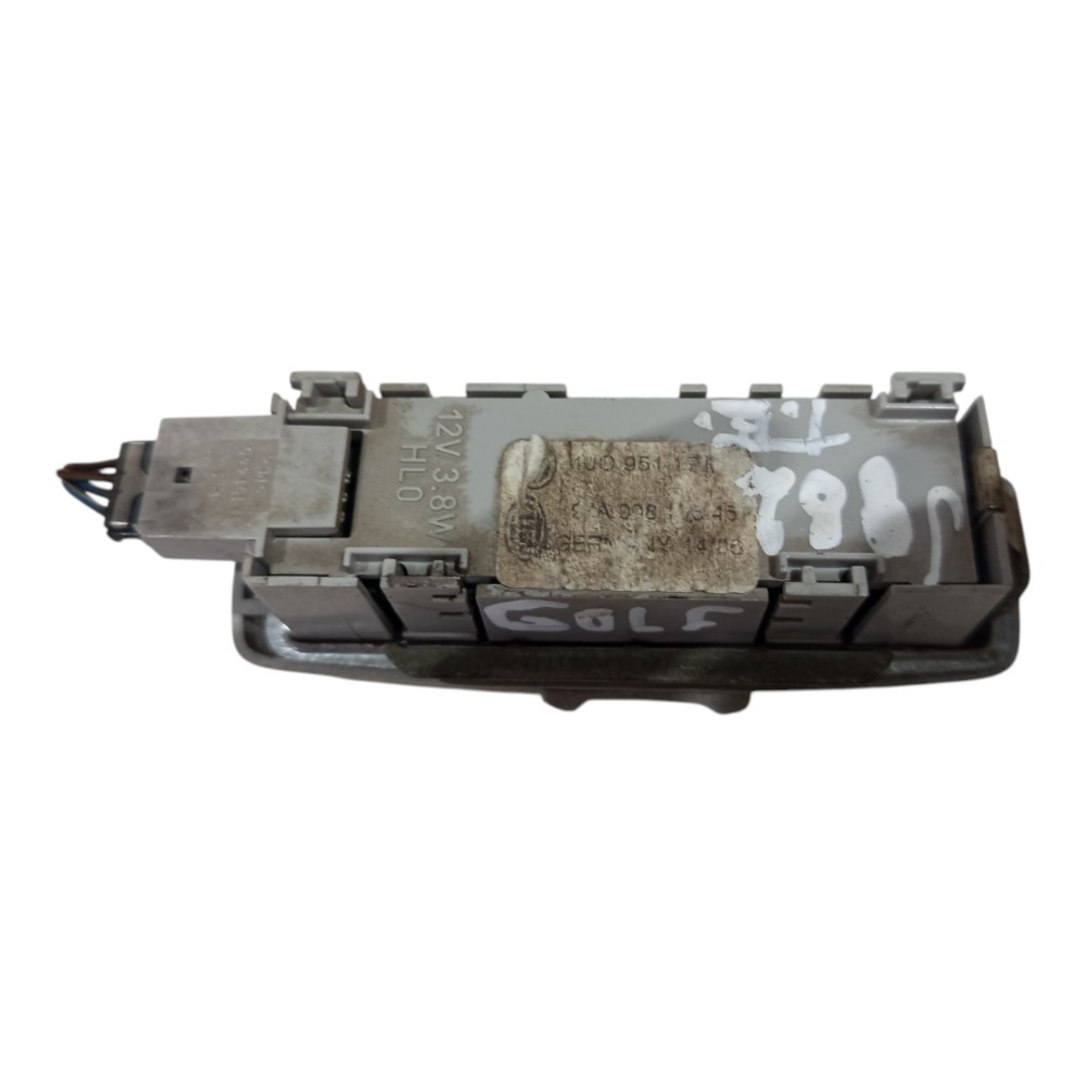 Luz Teto Cortesia Traseira Volkswagen Golf 1999 2000 A 2007 8