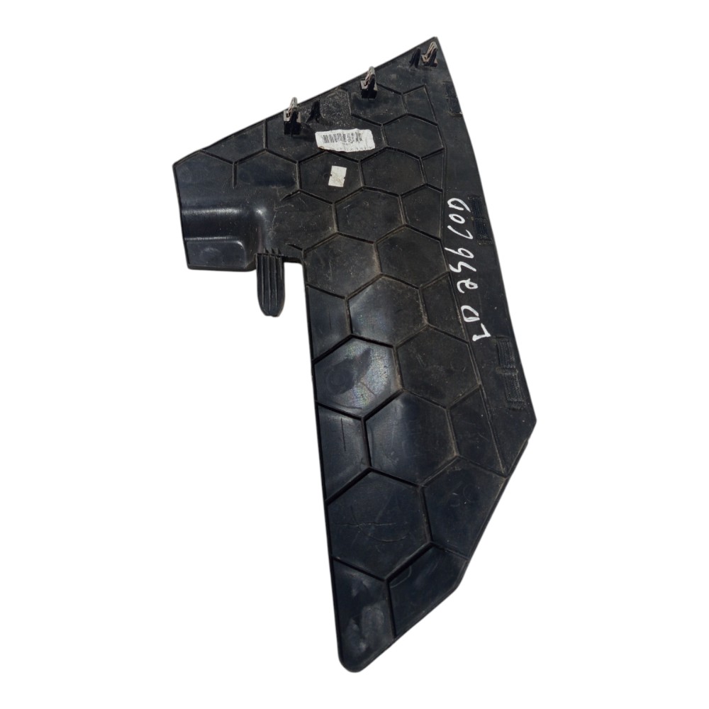 Moldura Lateral Direita Console Tracker Ltz 2017 A 2019 4