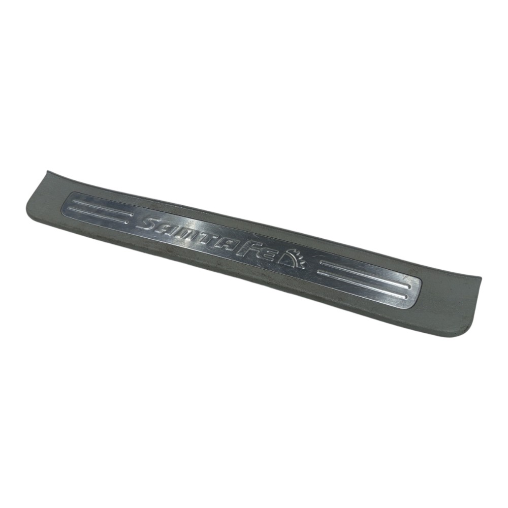 Soleira Porta Dianteira Direita Hyundai Santa Fé 2006 – 2013 1