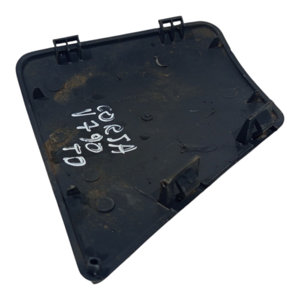 Moldura Tampa Porta Malas Chevrolet Corsa 1994 A 2010 3