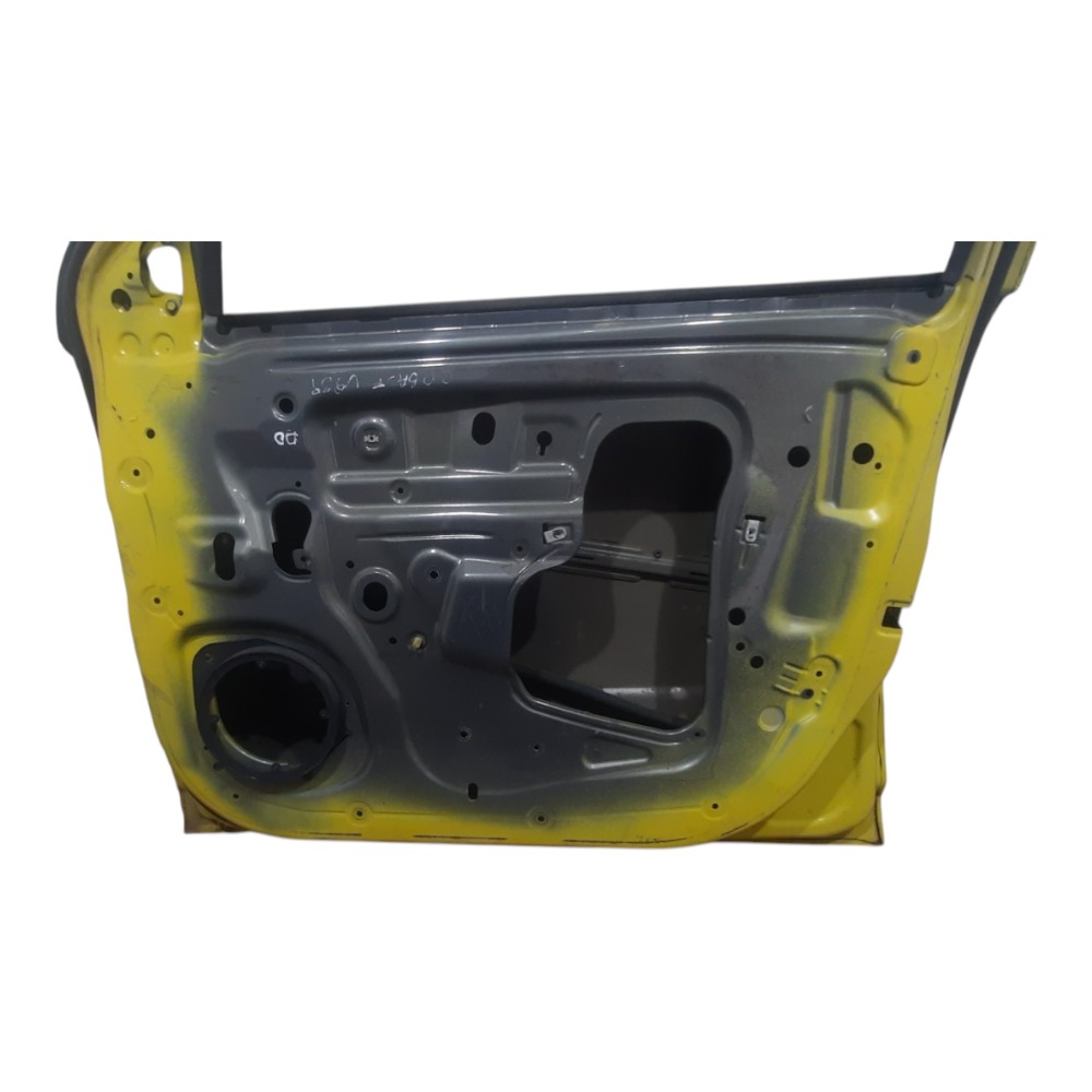 Porta Dianteira Direita Gm Cobalt 2013 A 2020 Detalhes Dianteira Direito 8