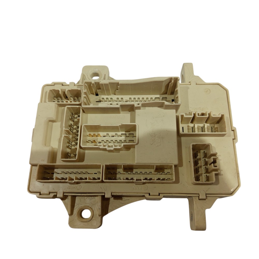 Caixa Fusível Hyundai I30 2.0 Automático 2009 2010  A 2012 6