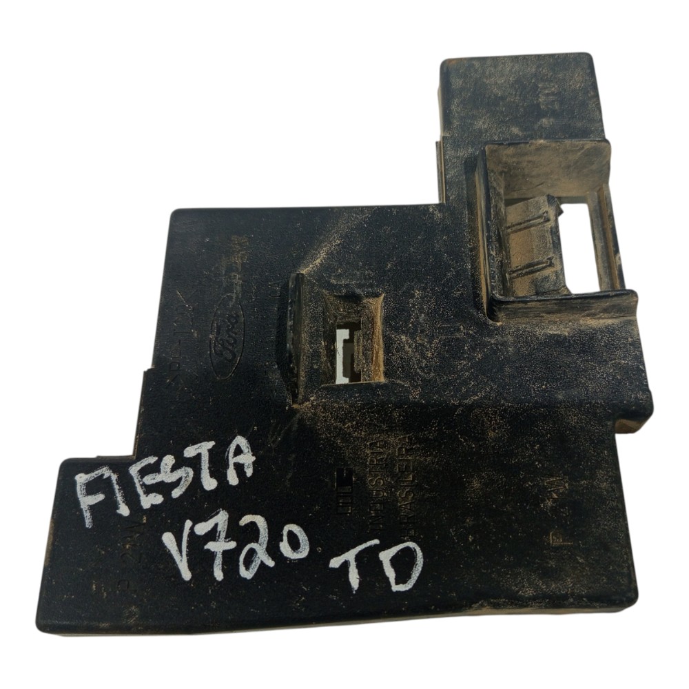 Circuito Lanterna Traseira Direita Fiesta  1996 1997 A 1999  Direito/passageiro 2