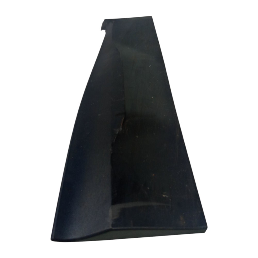 Friso Porta Traseira Esquerda Gm Tracker 2022 A 2024 1