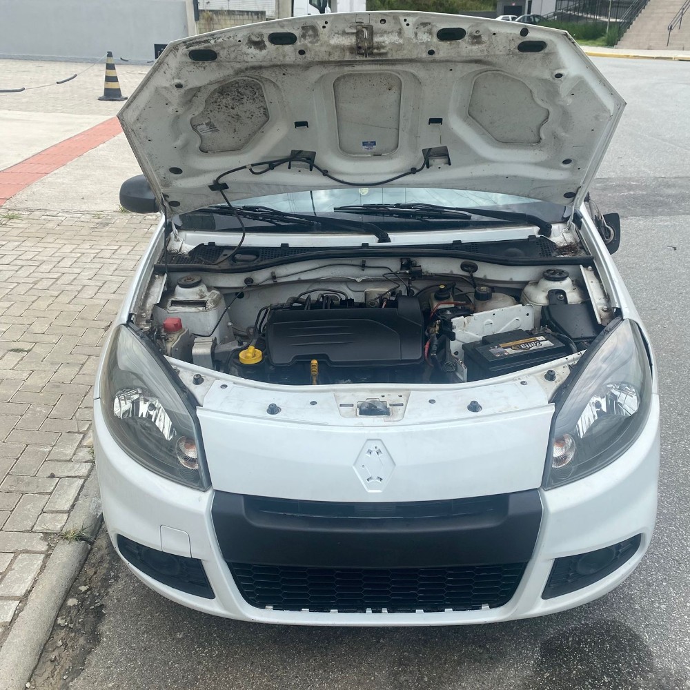 Peças Renault Sandero Authentique 1.0 16v Flex 77cv 2012 4