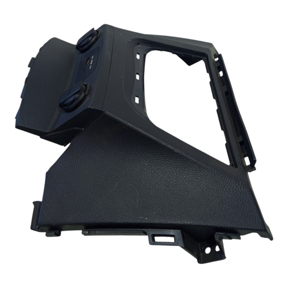 Moldura Painel Tomada Hyundai I30 1.8 12v 2013 2014 A 2016 9