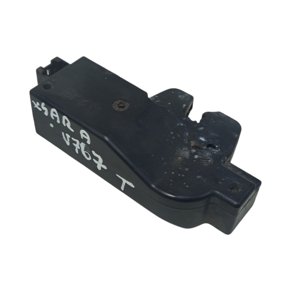 Fechadura Traseira Porta Mala Citroen Xsara 2001 2002 A 2012 8