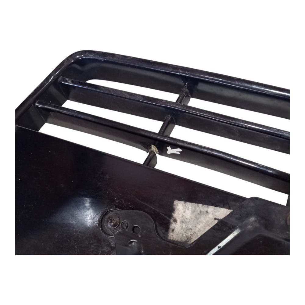 Grade Para-choque Inferior C/avarias Ford Focus 2014 A 2018 Preto 3