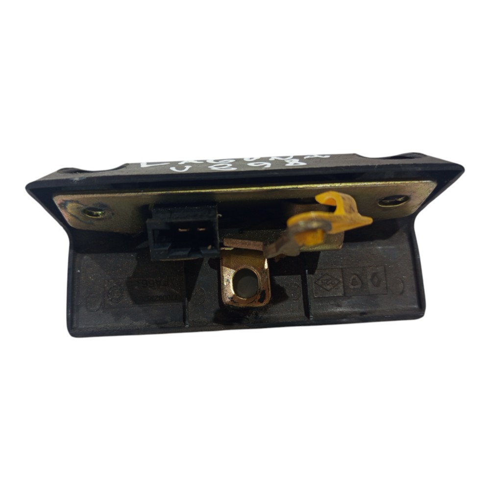 Fechadura Porta Malas Traseira Renault Laguna 1995 A 2001 8