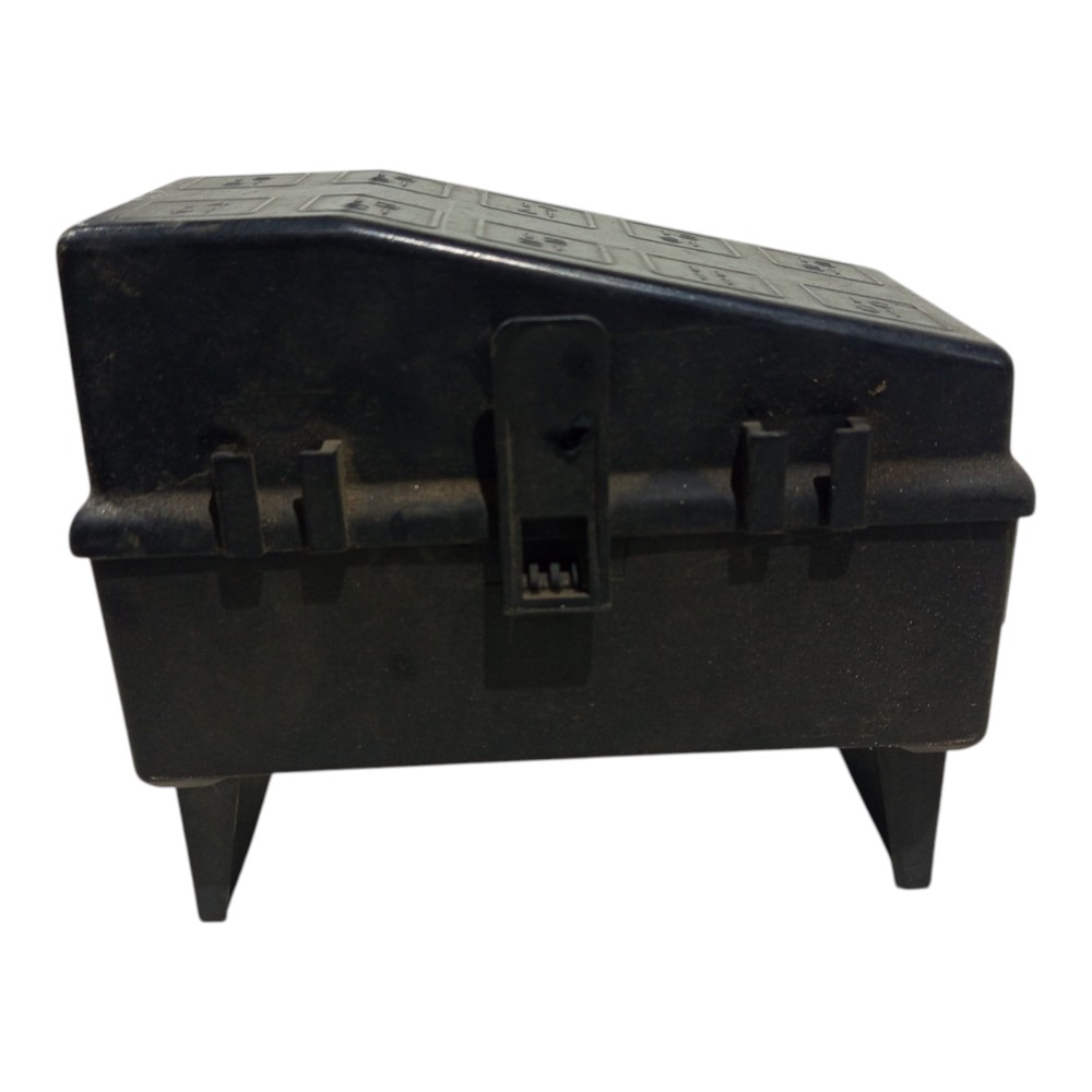 Suporte Caixa Rele Fusível Gm Vectra 1997 1998 1999 A 2005 2