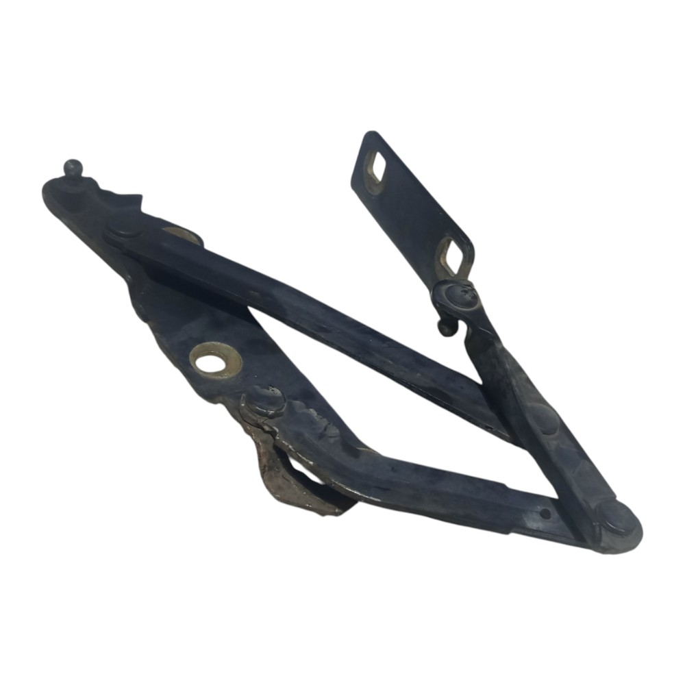 Dobradiça Direita Capô Gm Chevrolet Vectra 1997 1998 A 2005 4