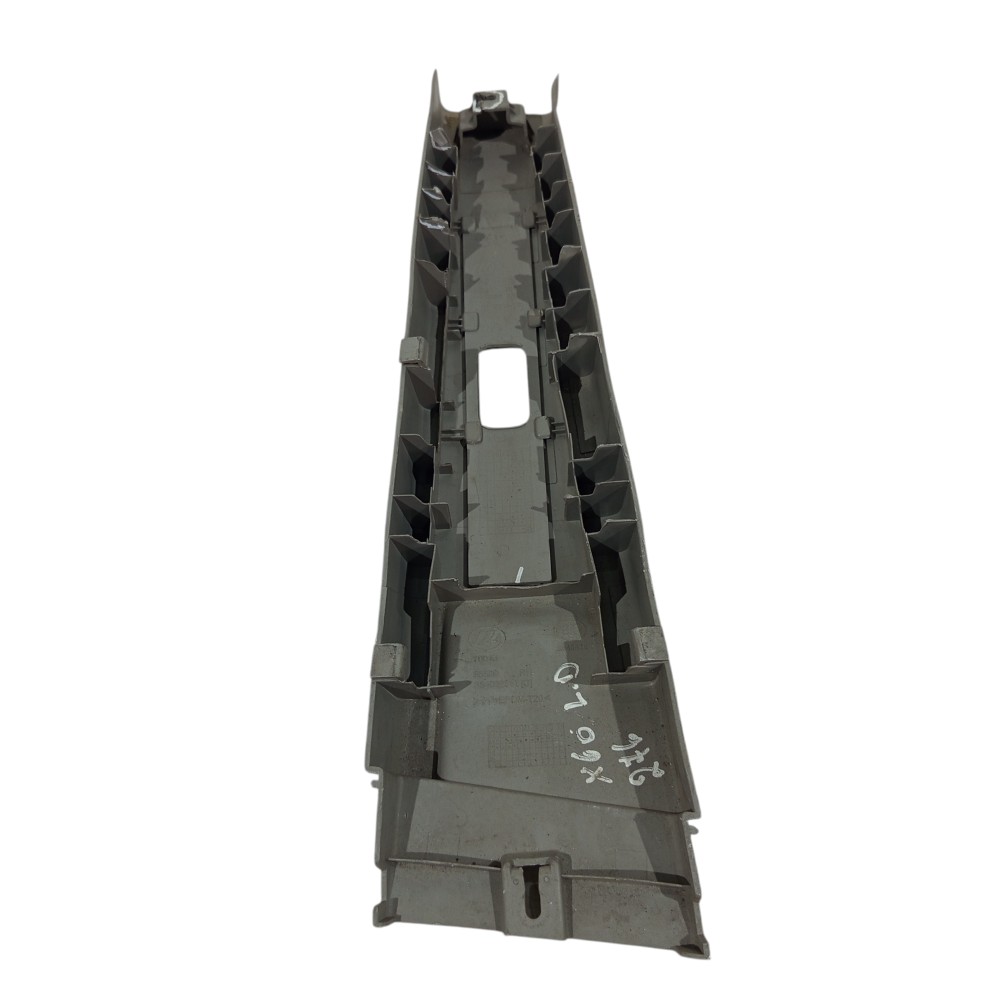 Moldura Coluna Dianteiro Direito Lifan X60 12 A 16 C/avaria 5