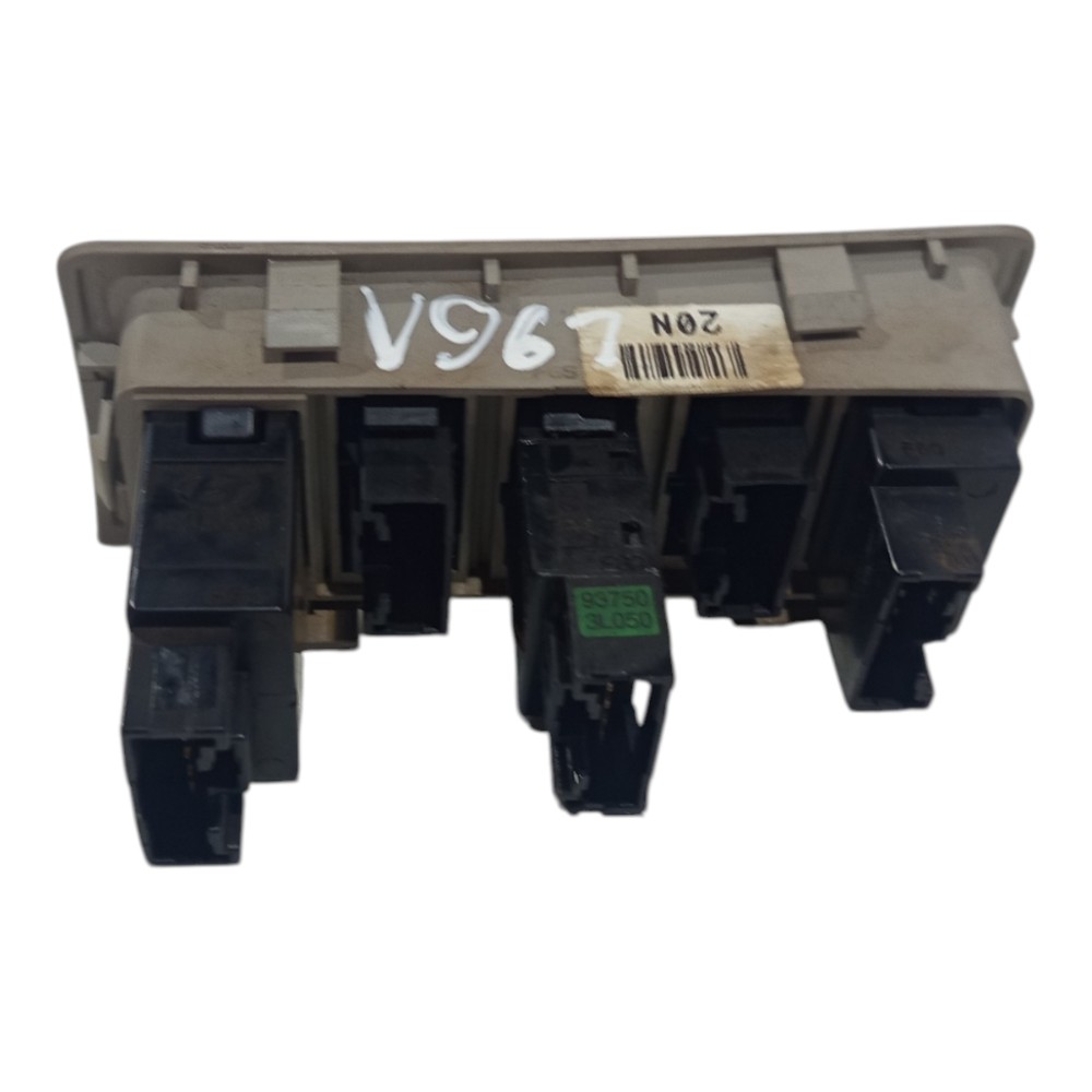 Botão Painel Farol Milha Hyundai Azera 2007 A 2012 5