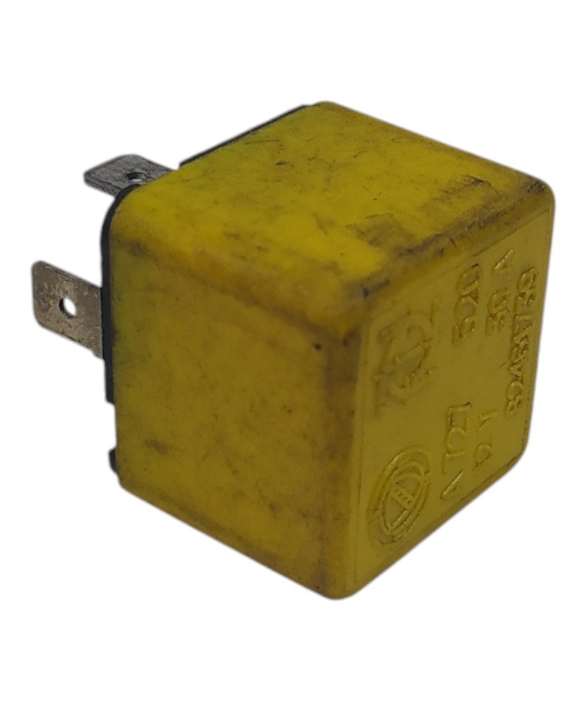 Rele Ar Condicionado Fiat Uno 82461739 A727520 1