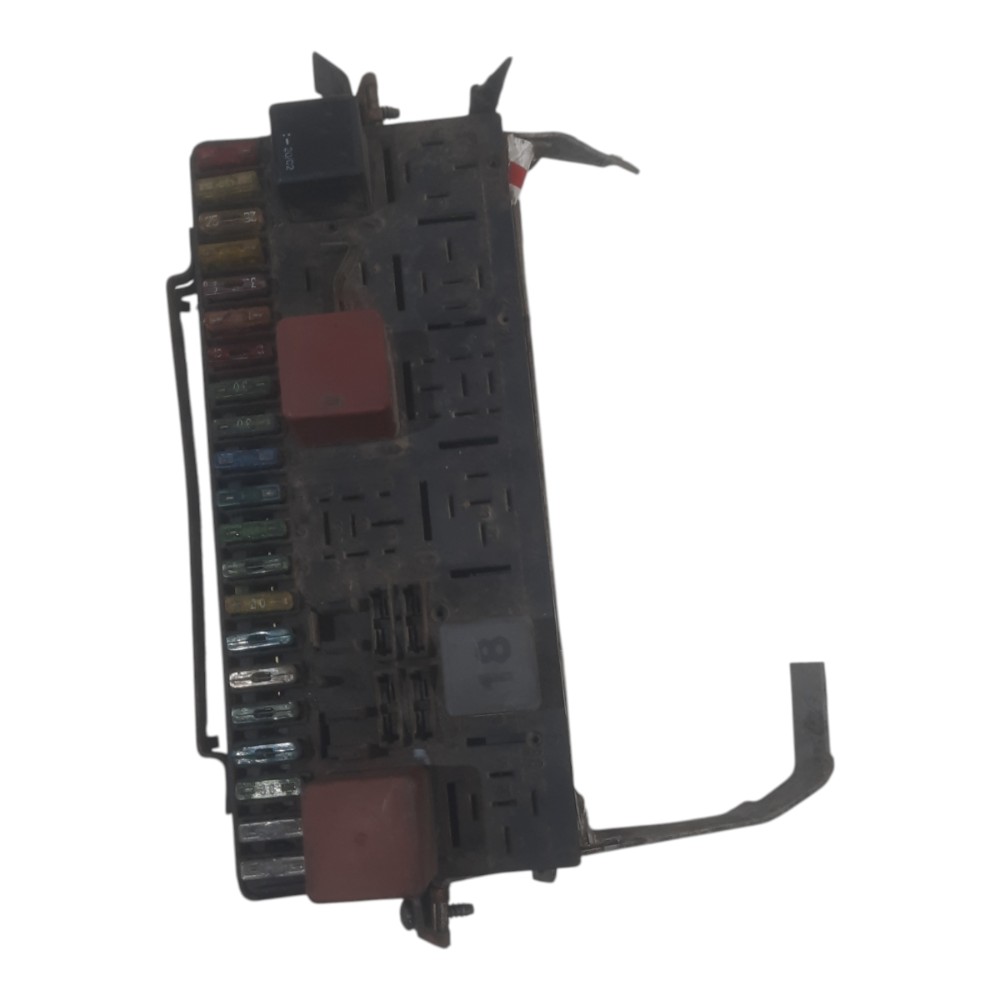 Caixa Fusível Vw Gol Parati 88 90 94 96 99 2000 A 2006 5