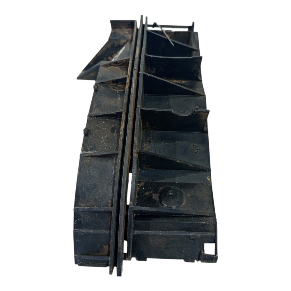Guia Direito Para-choque Traseiro Audi A3 1996 1997 A 2006 2