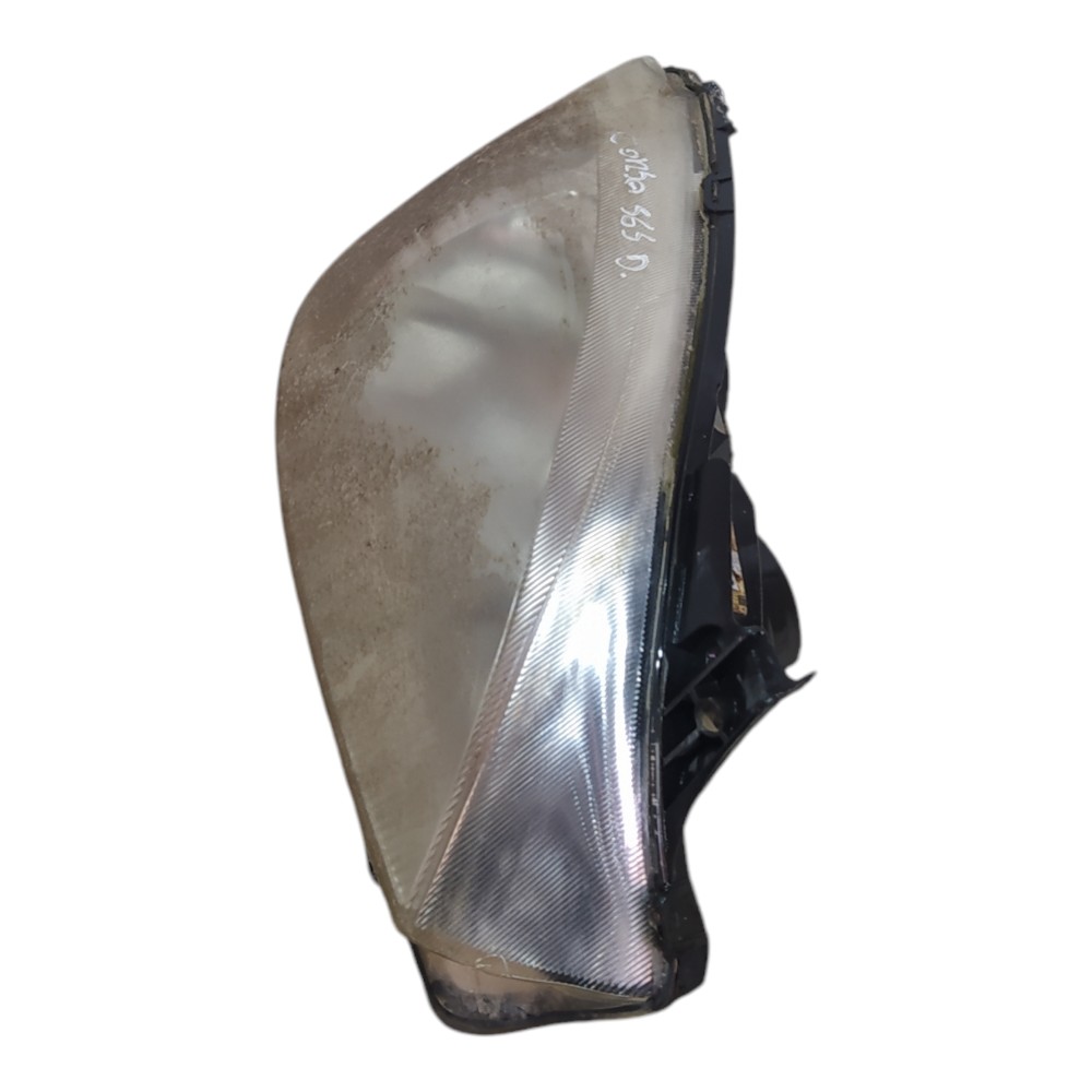 Farol Direito Chevrolet C/avaria Corsa Sedan 2002 A 2010 4