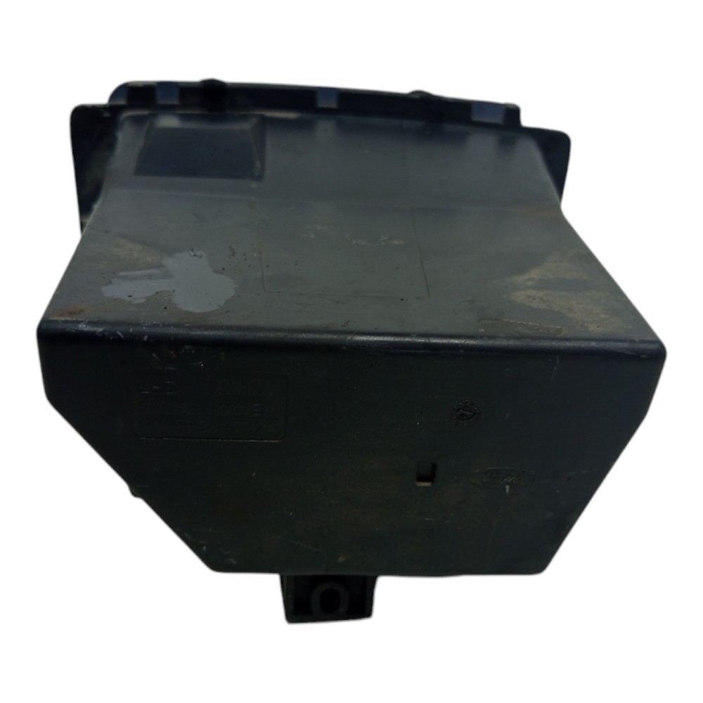 Cinzeiro Central Ford Fiesta 1996 A 2002 7