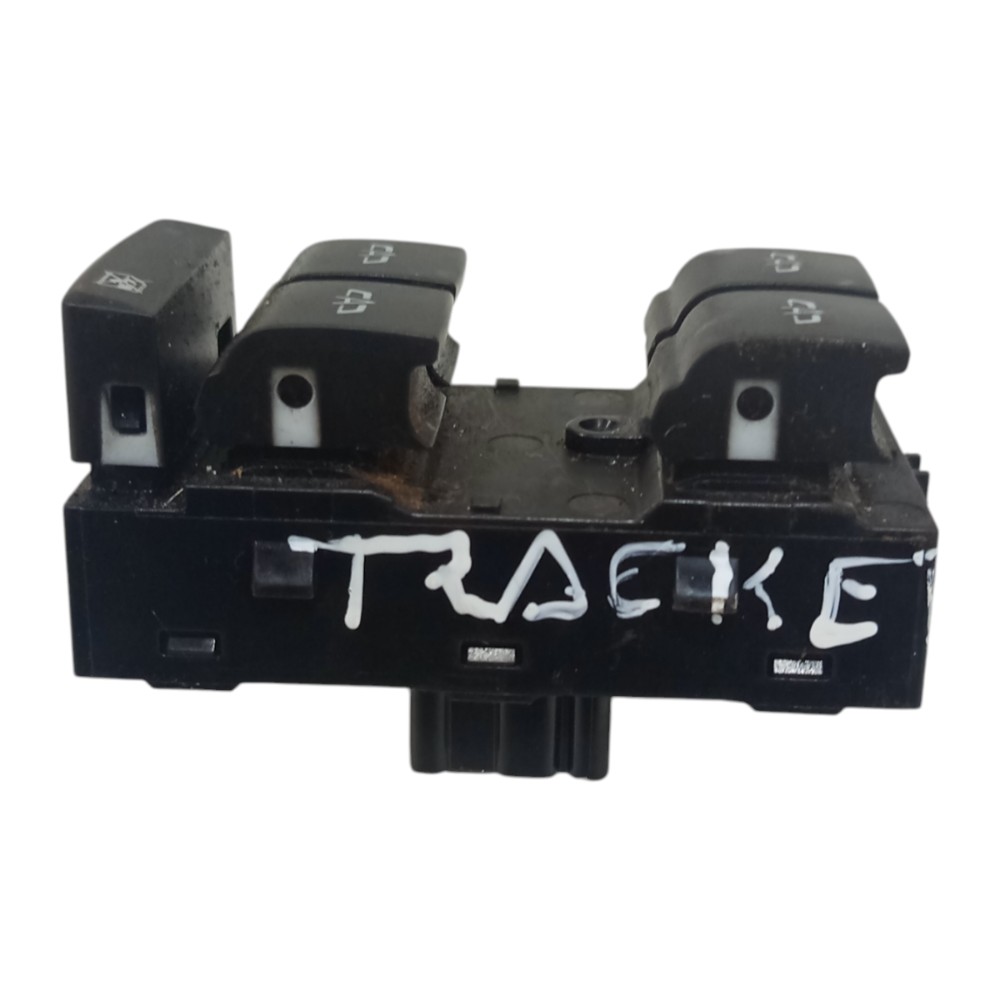 Botão Vidro Elétrico Diant. Esquerdo GM Tracker 2020 a 2024 2
