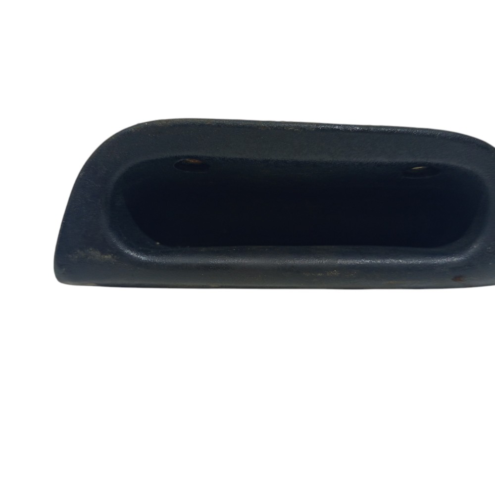 Moldura Puxador Porta Traseira Esquerda Gm Corsa 2000 A 2005 1
