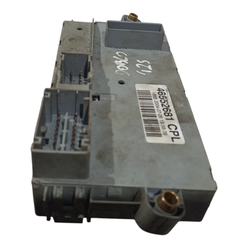 Caixa Fusivel Fiat Doblo 2003 2004 2005 2006 2007 A 2009 6