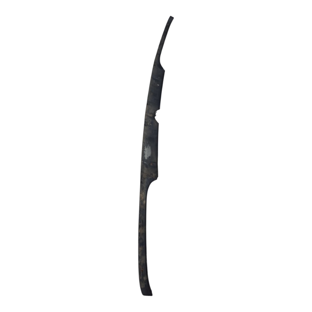 Friso Bigode Superior Parachoque Vw Golf Gl 1.6 1993 A 1999 2