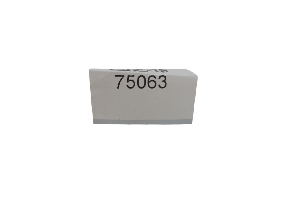 Forro Porta Traseiro Direito Renault Clio 2000 2001 A 2005 8