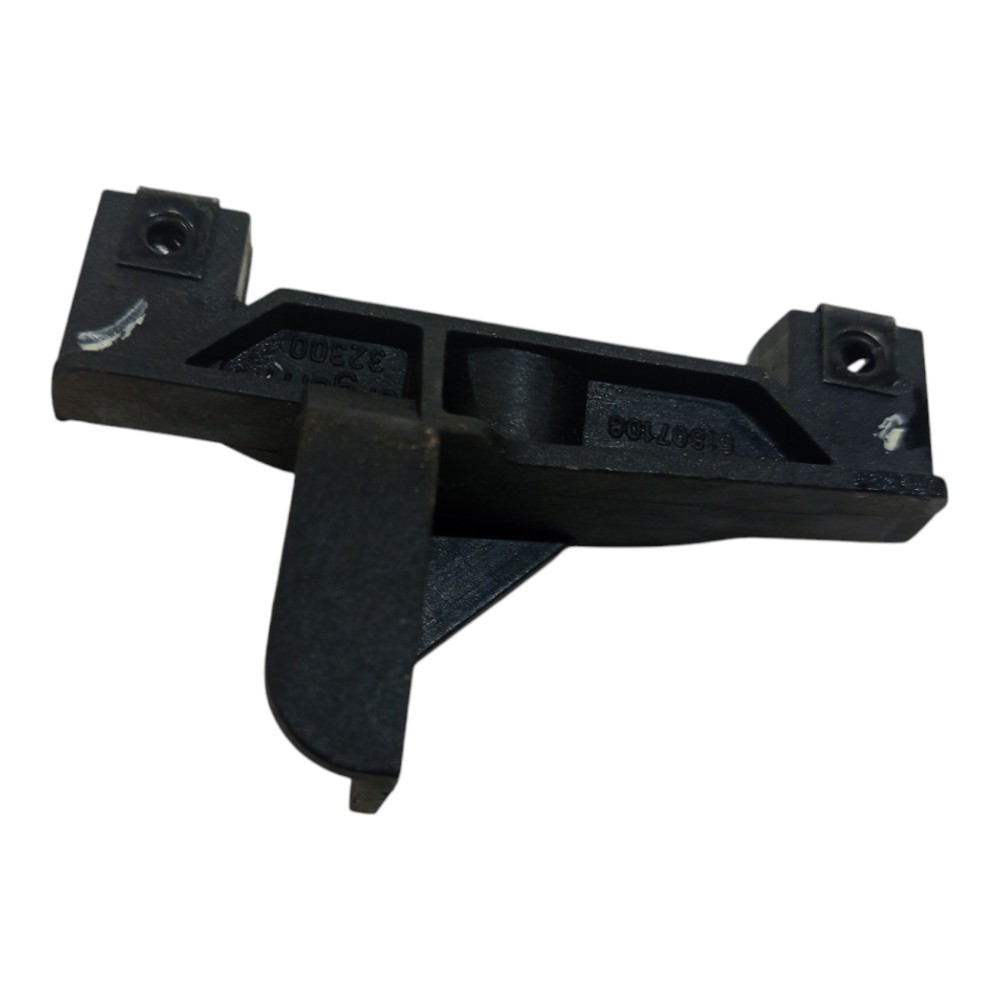 Suporte Guia Paralama Esquerdo Fiat Punto 1.4 2008 A 2012  Preto 3