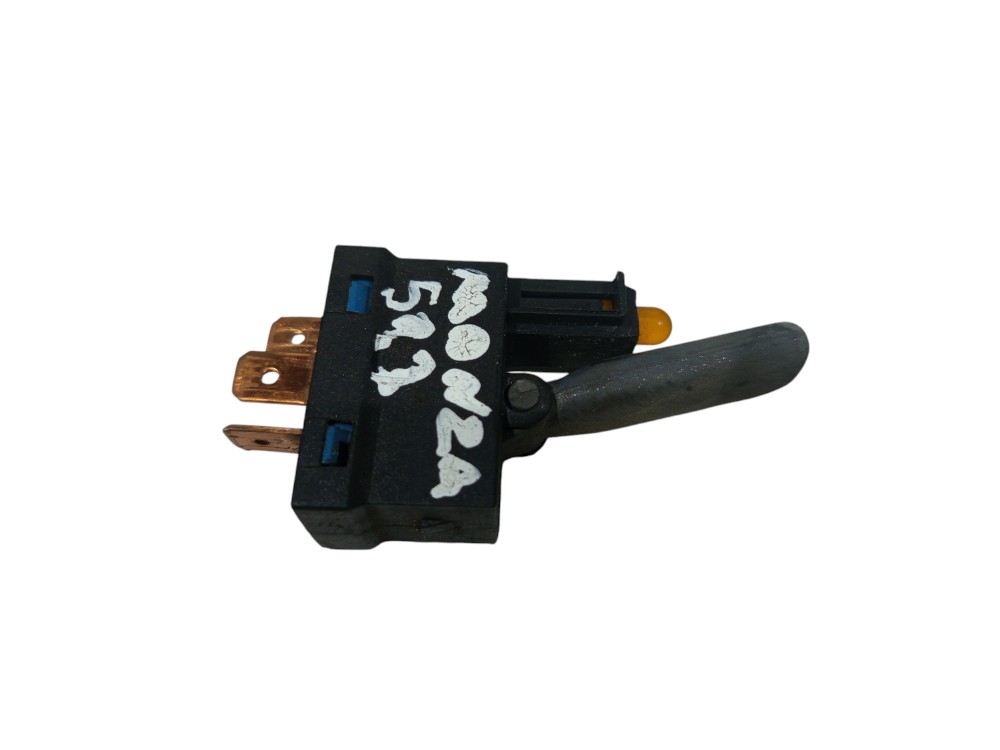 Interruptor Botão Desembaçador Vidro Gm Monza 1990 A 1996 3