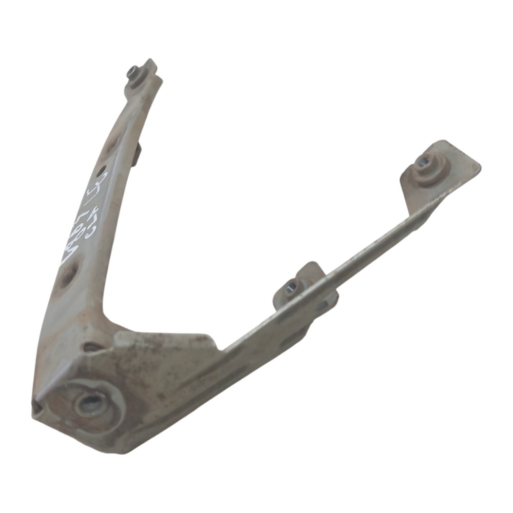 Suporte Guia Fixação Farol Esquerdomercedes Classe A190 03 2