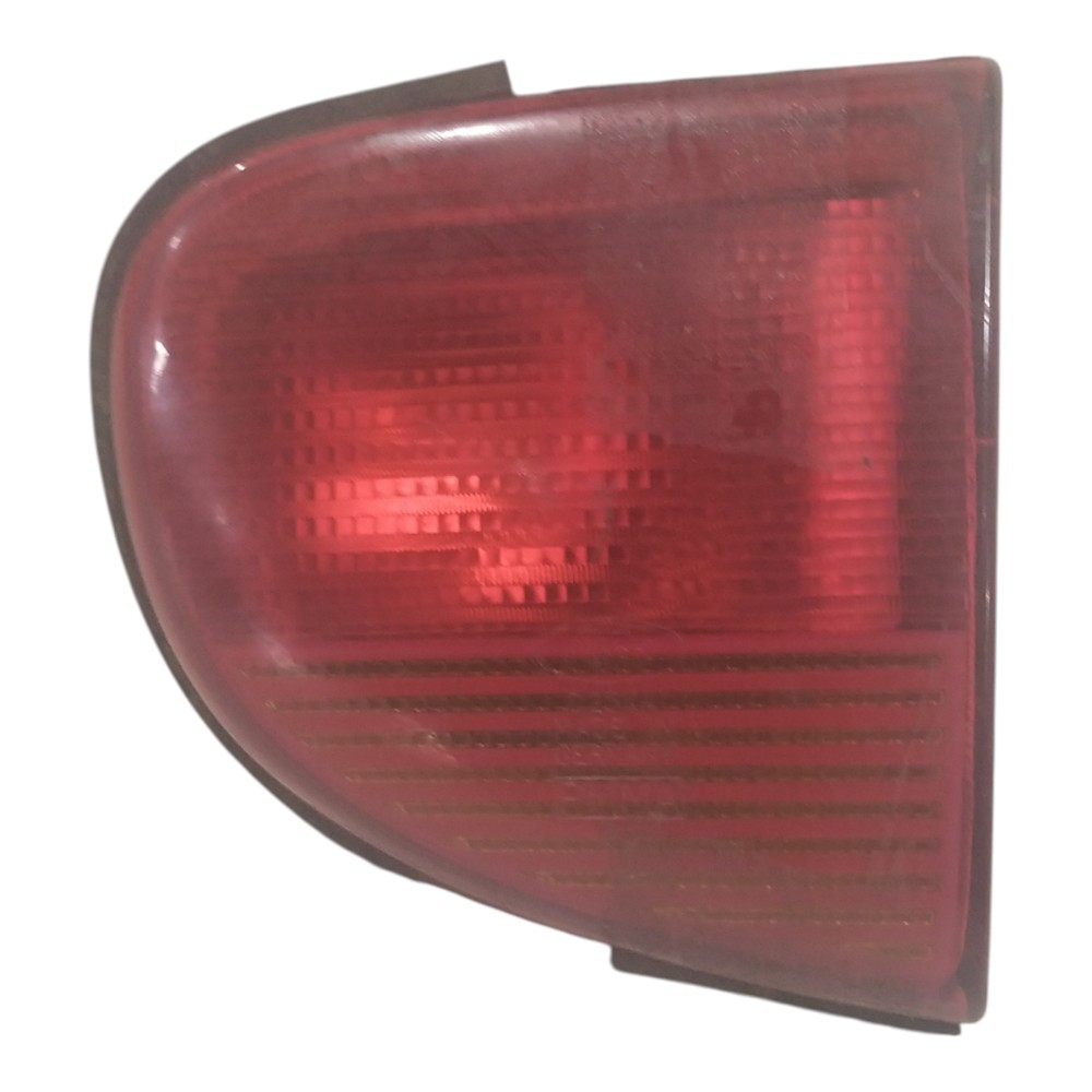 Lanterna Traseira Direita Ford Escort Zetec 1997 A 2002 Orig Direito/passageiro Vermelha 1