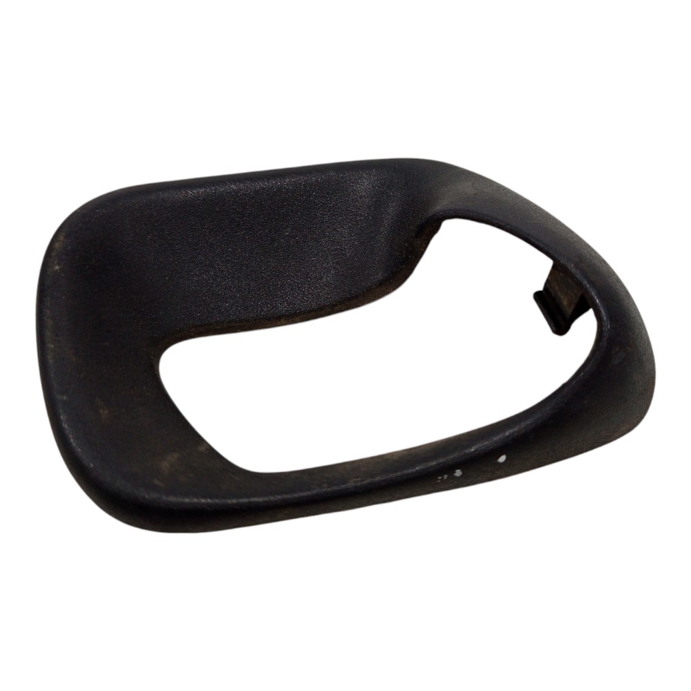 Moldura Maçaneta Interna Direita Fiat Palio 1996 A 2000 2