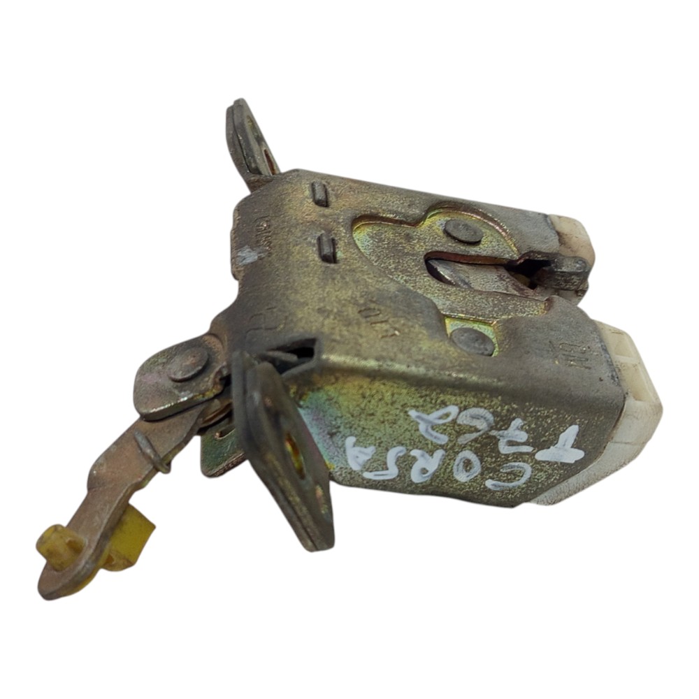 Fechadura Tampa Traseira Gm Chevrolet Corsa 1997 1998 A 2002 1