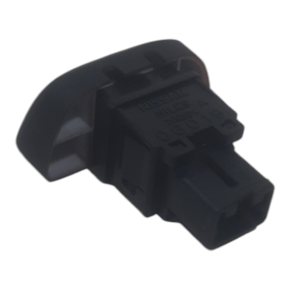 Botão Pisca Alerta Nissan Versa 2011 2012 2013 2014 A 2016 3