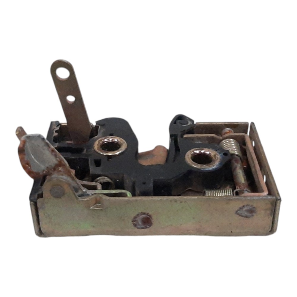 Fechadura Porta Dianteiro Direito Vw Santana 1.8 1988 1990 5