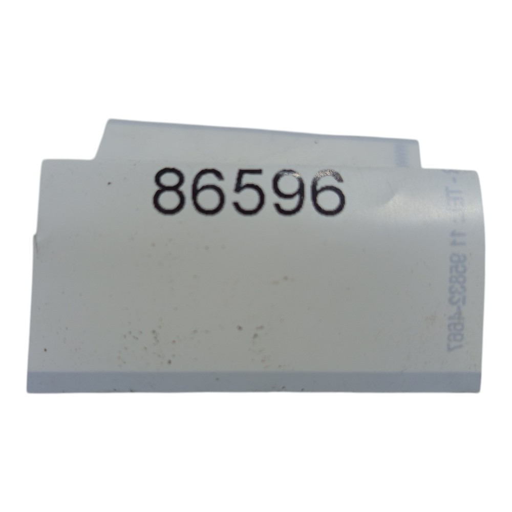 Moldura Luz Placa Peugeot 307 Sw 2004 2005 A 2010 9638615777 10