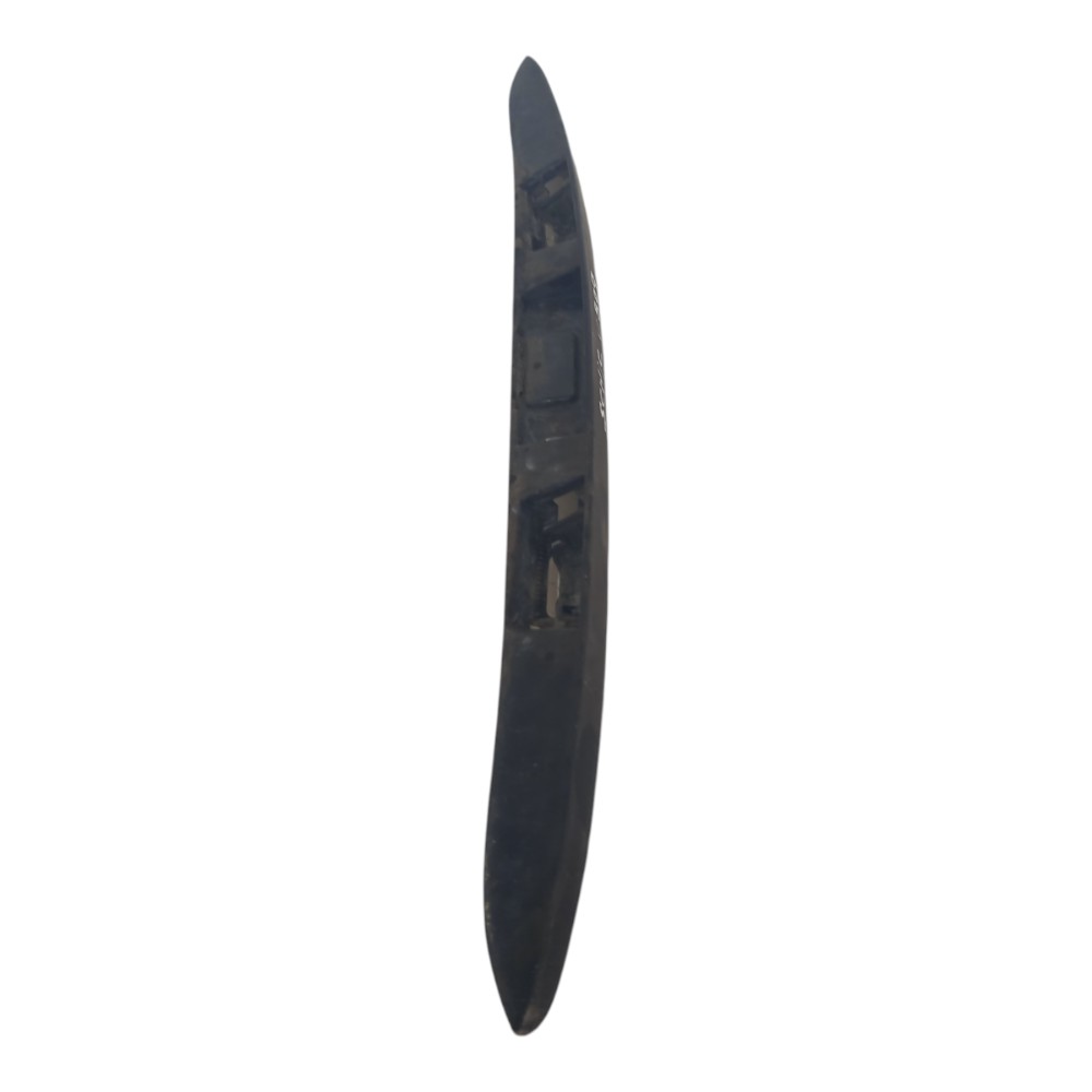 Moldura Friso Tampa Traseira Renault Scenic 1999 A 2010 1