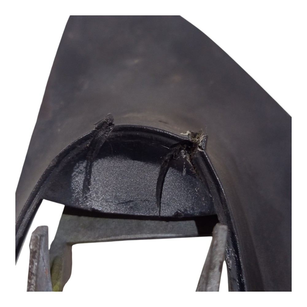 Moldura Ext Retrovisor Esquerdo Mondeo Avaria 1996 A 2001 2