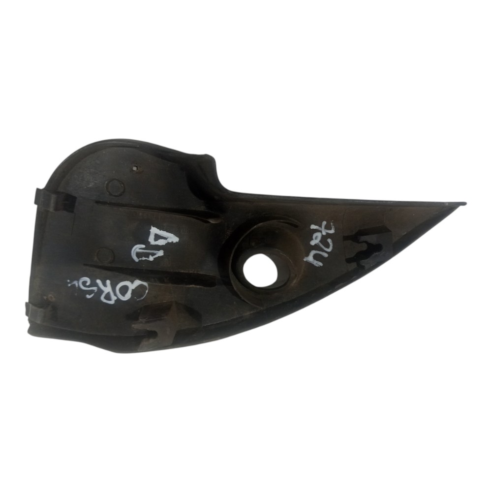 Moldura C Furo Interna Retrovisor Direito Corsa 1995 A 2004 1