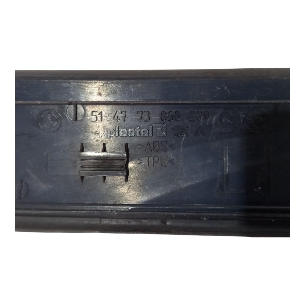 Acabamento soleira porta dianteira esquerda bmw 320i 07 a 11 2
